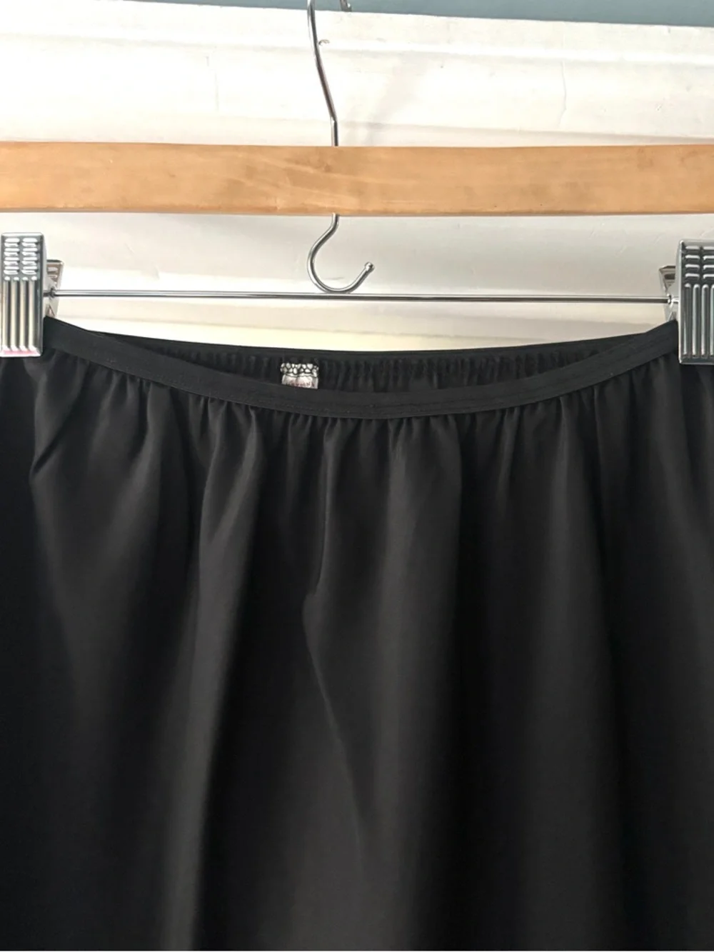 Vintage 70s Lady Lynne Black Half Slip Scalloped Size Large - Picture 10 of 14